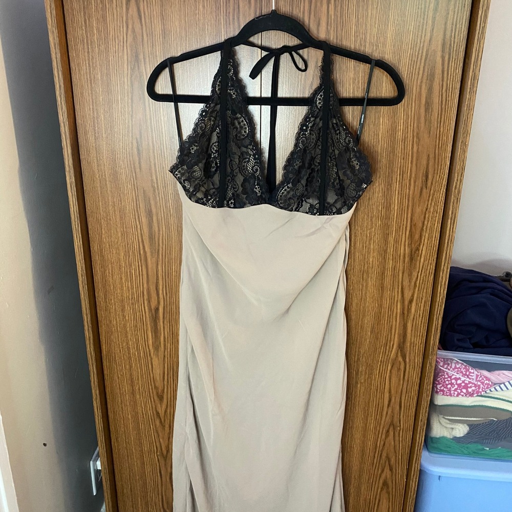 Forever 21 Halter Maxi Dress Women XL Taupe Black Lace V-Neck Evening Gown